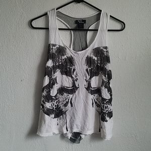 Skull Tank